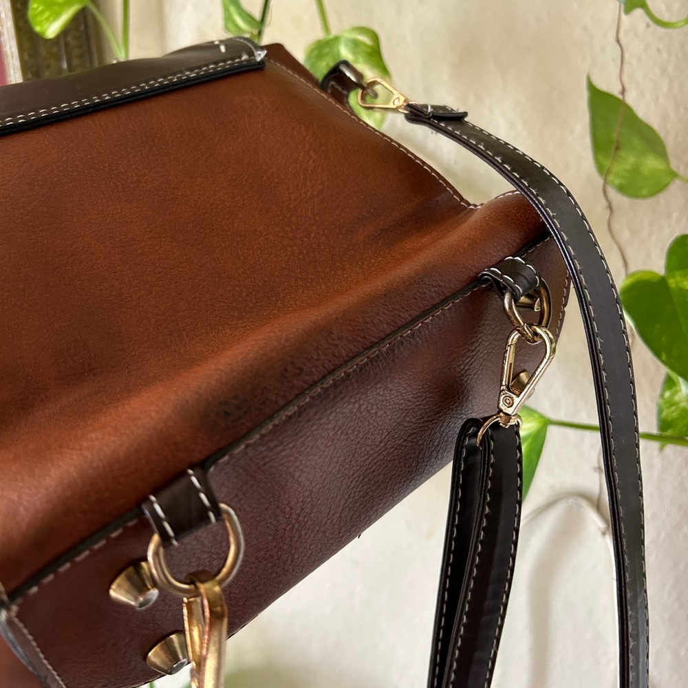 Small Brown Leather Backpack with Bee Emblem - image 6